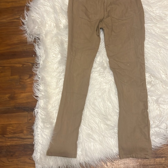 Girls scratch pants - Picture 2 of 4